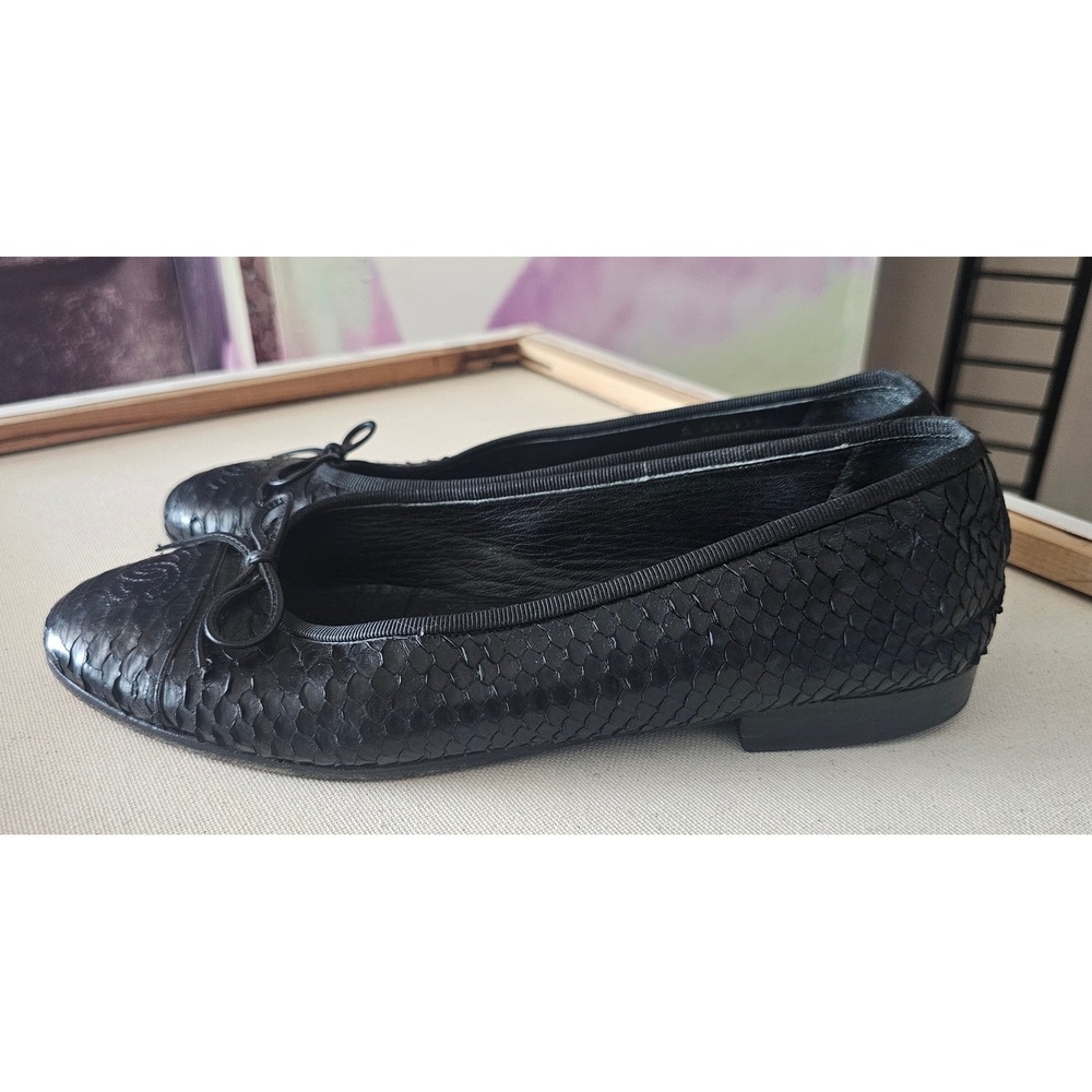 Chanel Black Python Embossed Ballet Flats with Bo… - image 6